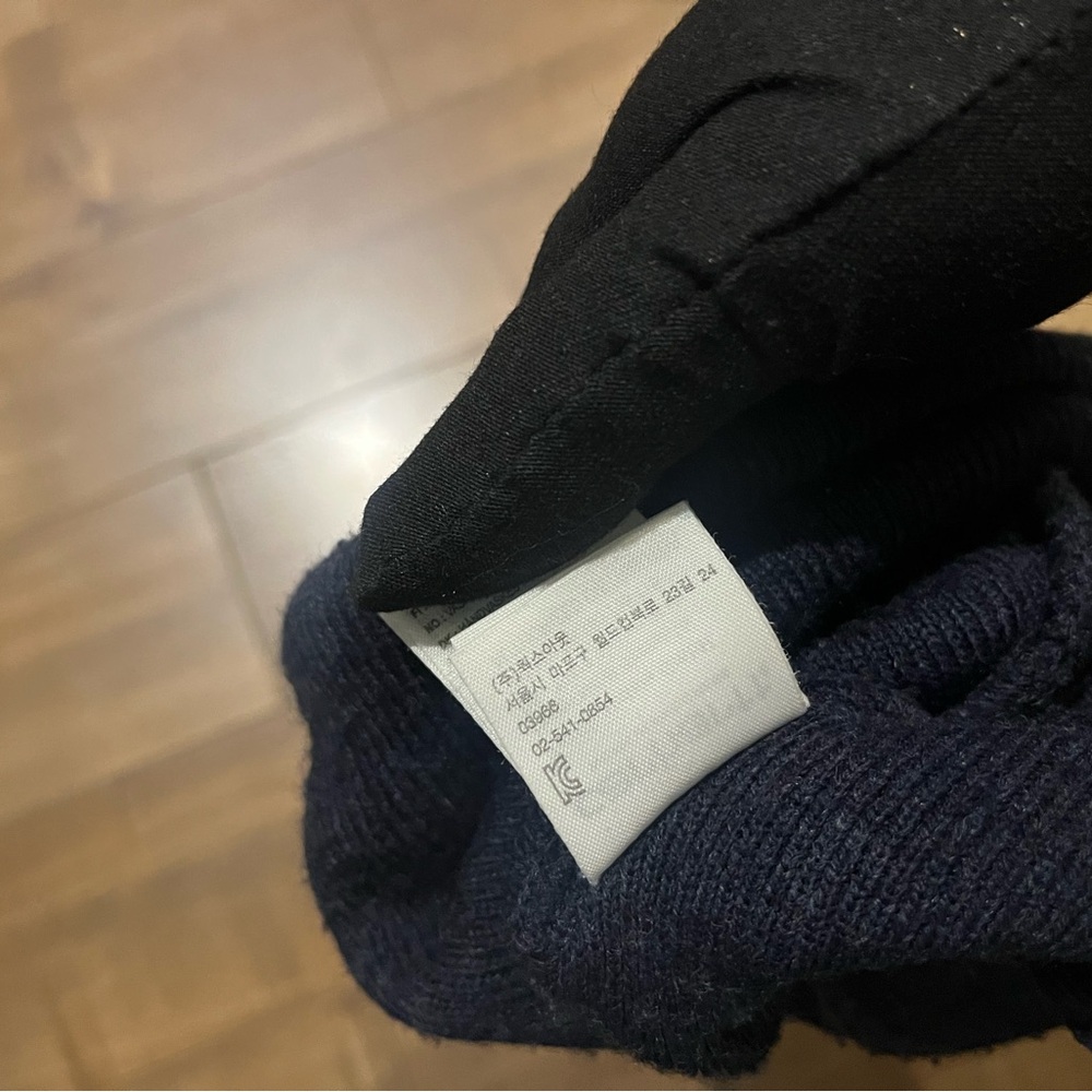 Carhartt bleu Navi Beanie - Picture 4 of 5